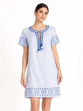 Vineyard Vines White Cotton Care Tag Detail